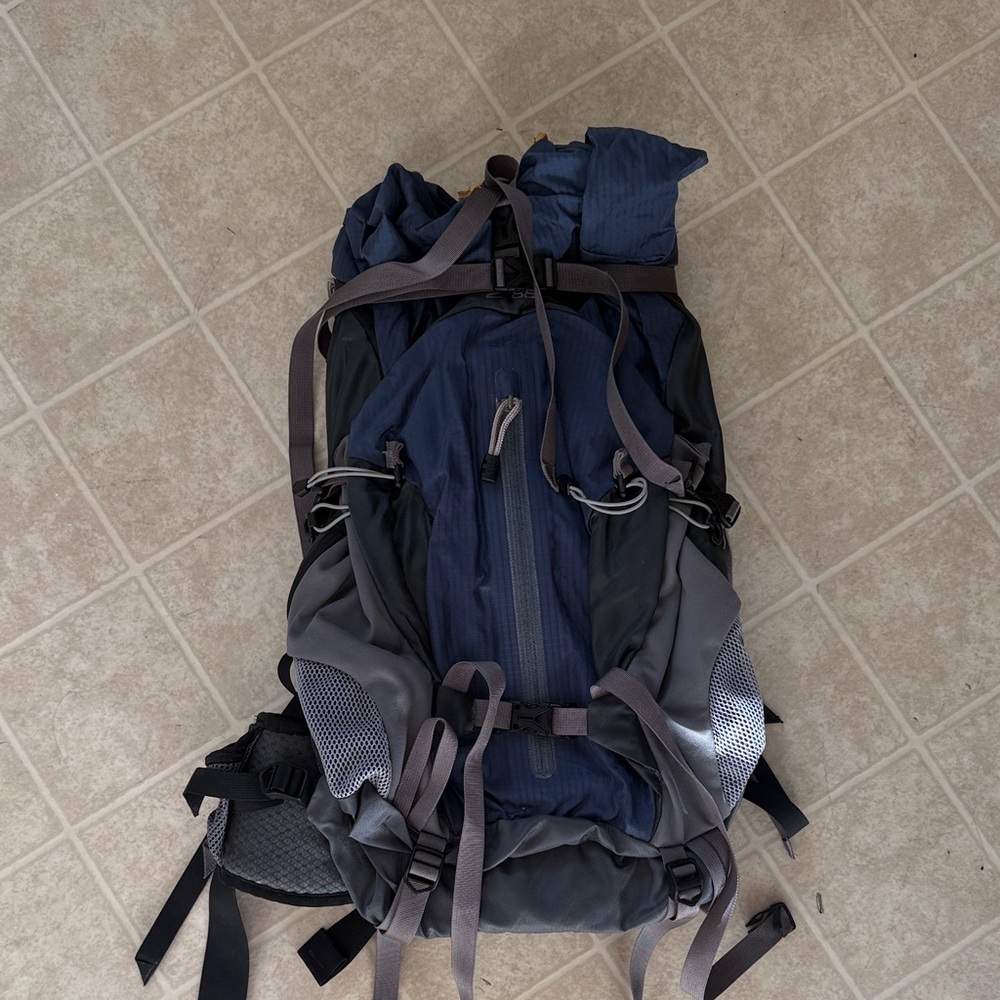Gregory z 55 Men's Blue and Gray Hiking Backpack